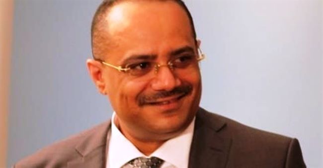 وزير النقل اليمني يؤكد امتلاك وزارته عشرات الاثباتات على هوية مهربي النفط