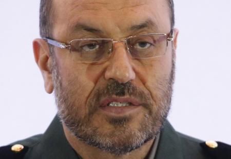 وزير الدفاع الإيراني يوجه تحذيرا للسعودية:لن نُبقي أي مكان آمنا بالسعودية