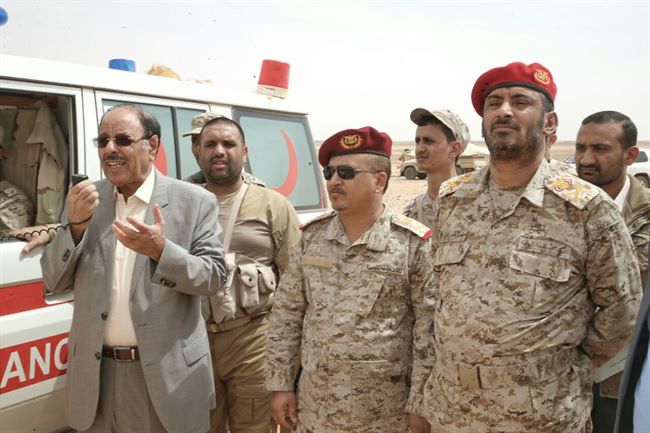 الأحمر يعلن من عبر حضرموت تمسكه بحلم اليمنيين بدولة اتحادية(صور)