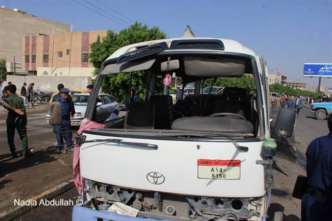 قتلى وجرحى في تفجير حافلة تابعة للجيش اليمني جنوب العاصمة صنعاء