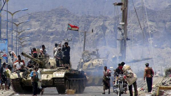 BBC تكشف سبب انسحاب الحوثيين وقوات صالح من مناطق بجنوب اليمن