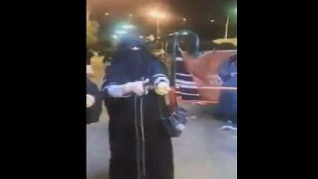 رقص مسؤولة في مناسبة عامة تثير ضجة في السعودية..والسلطات ترد!