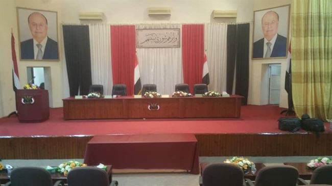 إذاعة تكشف تفاصيل جلسة برلمانية نادرة بحضرموت وانتخابات أحادية بصنعاء