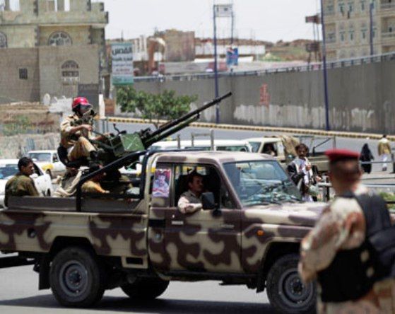 وزارة الدفاع اليمنية تؤكد نجاة مسؤول عسكري بارز من الاغتيال بحضرموت