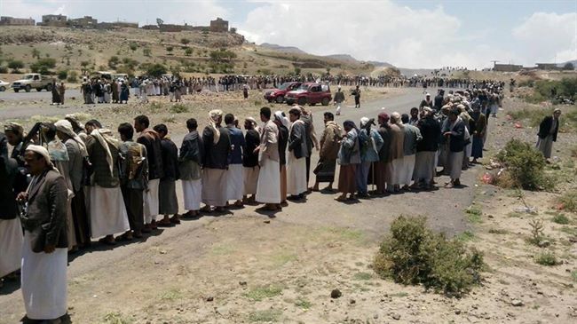 برلمانيون مؤتمريون بمرافقيهم وأسلحتهم يعتصمون بمخيمات الحوثي بالصباحة 