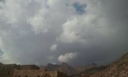 مركز الأرصاد الجوية يوجه تحذيرات جديدة لسكان 7 محافظات يمنية