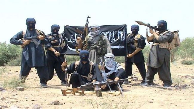 صحيفة بريطانية تكشف عن توبة مسلحي داعش باليمن وعودتهم الى القاعدة