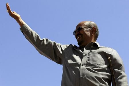 الجيش السوداني يعلن "إقتلاع" نظام البشير واعتقاله و”التحفظ عليه“ بمكان آمن