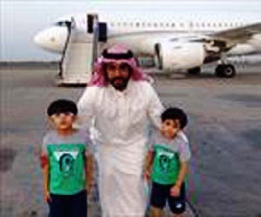 صحيفة سعودية تكشف تفاصيل إيقاف"مختطفتي الأطفال"على حدود اليمن(فيديو)