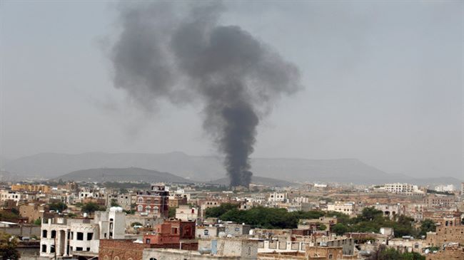 حصيلة قتلى وجرحى مدنيين بغارة للتحالف على سوق الهنود بغرب اليمن