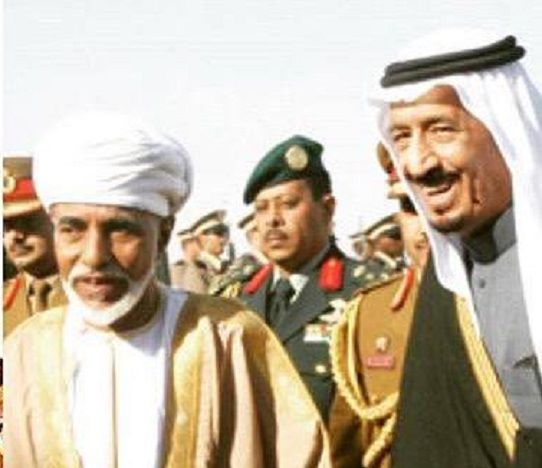 الإبل والهجن وراء رسالتين خطيتين من الملك السعودي الى سلطان عمان