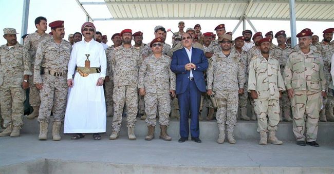 الفريق الأحمر يقوم بزيارة تفقدية لألوية الجيش اليمني الوطني بحضرموت 
